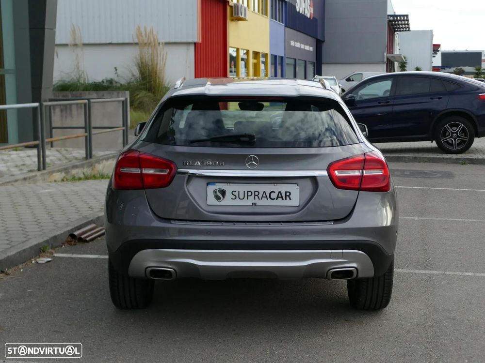 Mercedes-Benz GLA 180 CDi Urban - 7