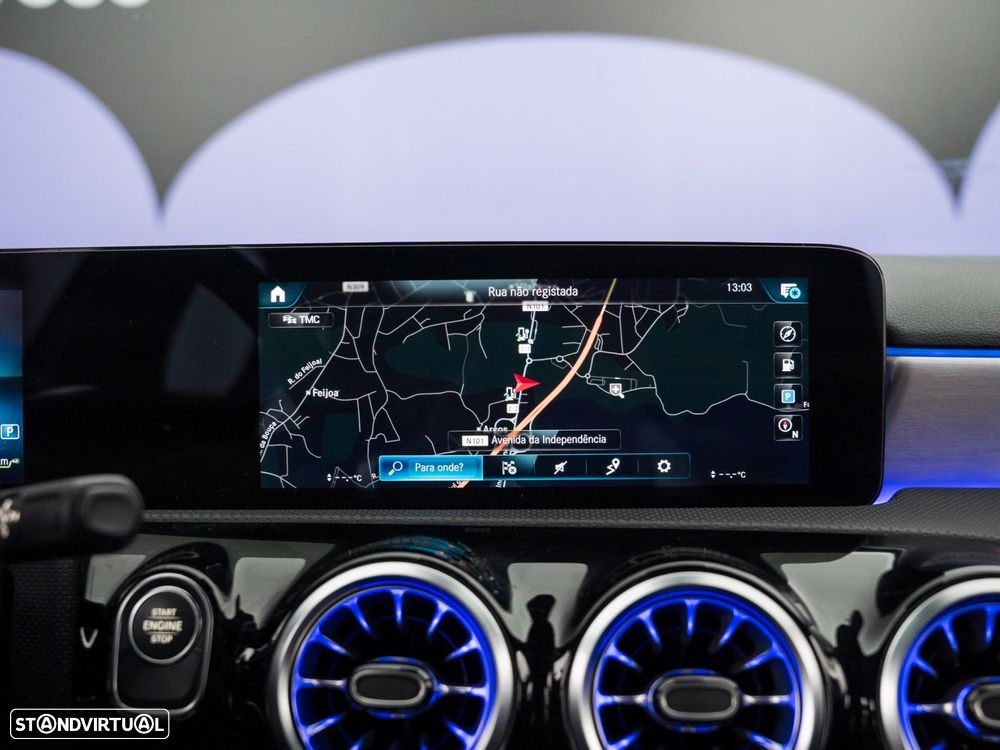 Mercedes-Benz A 250 e AMG Line - 24