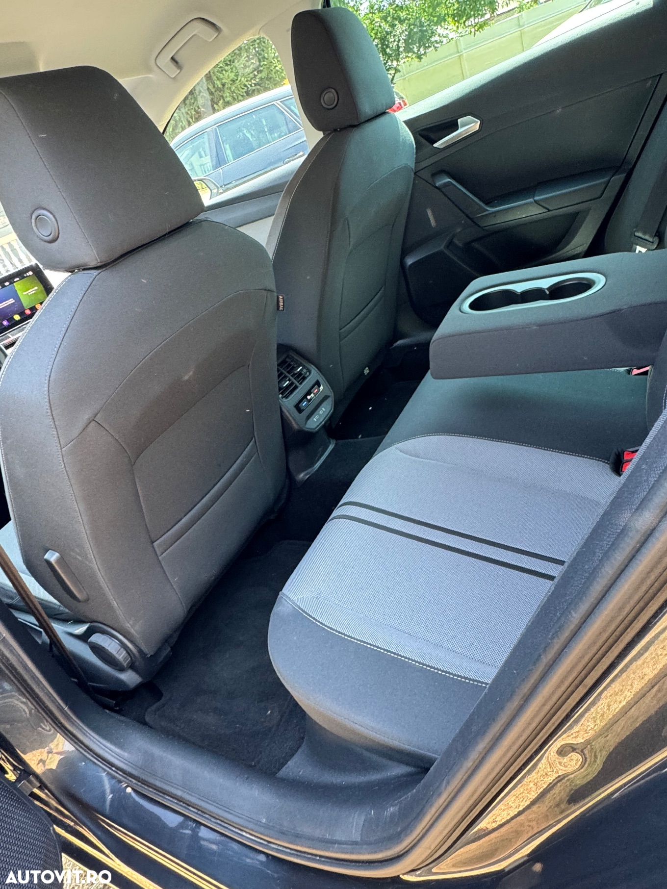 Seat Leon Sportstourer 2.0 TDI DSG Style - 12