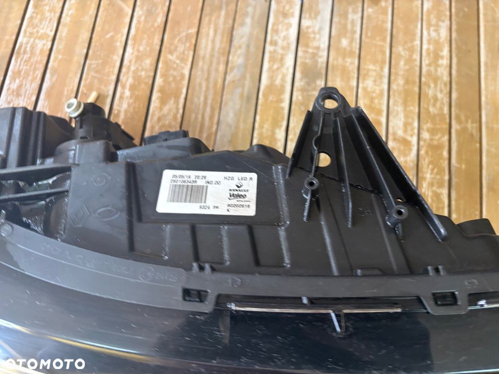 Renault Koleos II Lampa prawa przód przednia full led 260108343R - 6