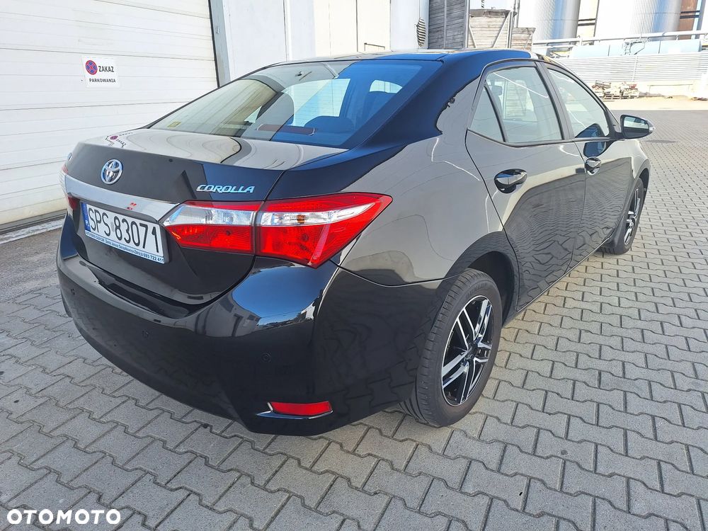 Toyota Corolla - 5