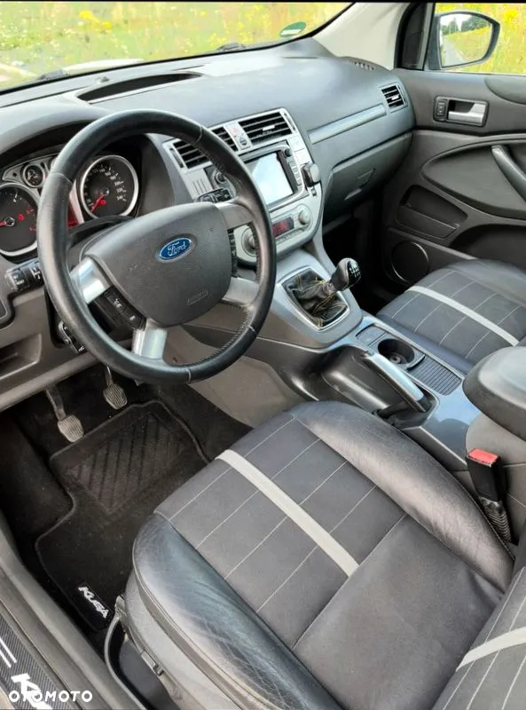 Ford Kuga 2.0 TDCi Titanium - 9