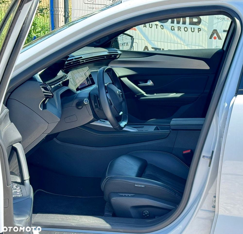 Peugeot 408 1.2 PureTech GT S&S EAT8 - 9