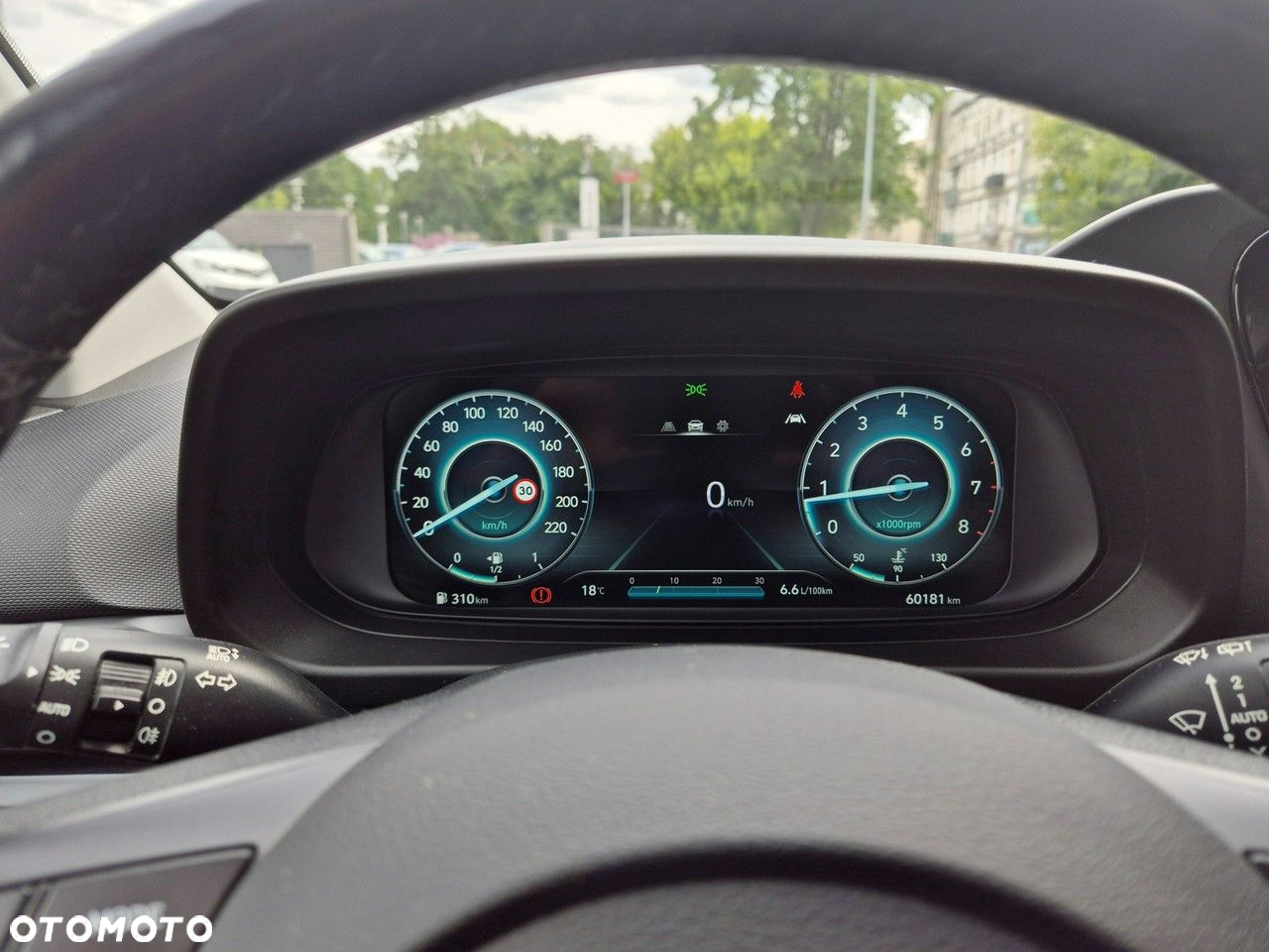 Hyundai i20 - 20
