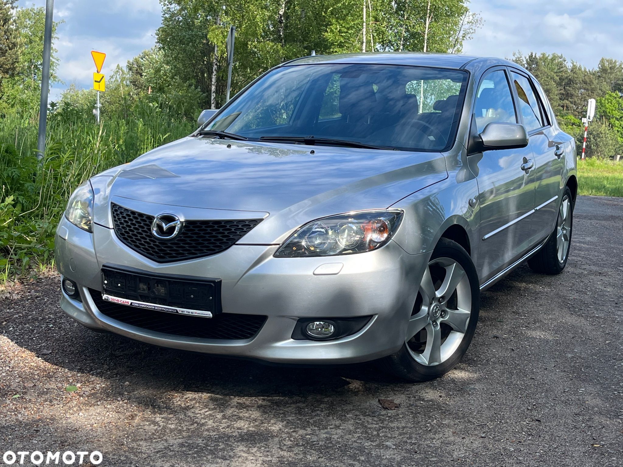 Mazda 3 2.0 Active + - 1