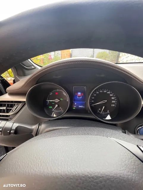 Toyota C-HR - 21