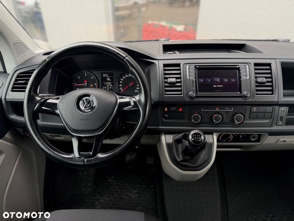 Volkswagen Transporter - 17
