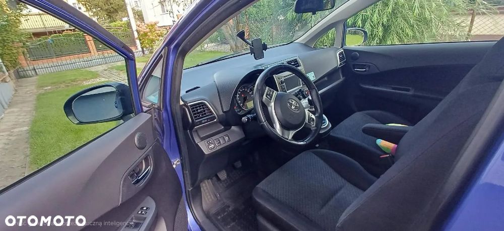 Toyota Verso S 1.33 Luna - 11