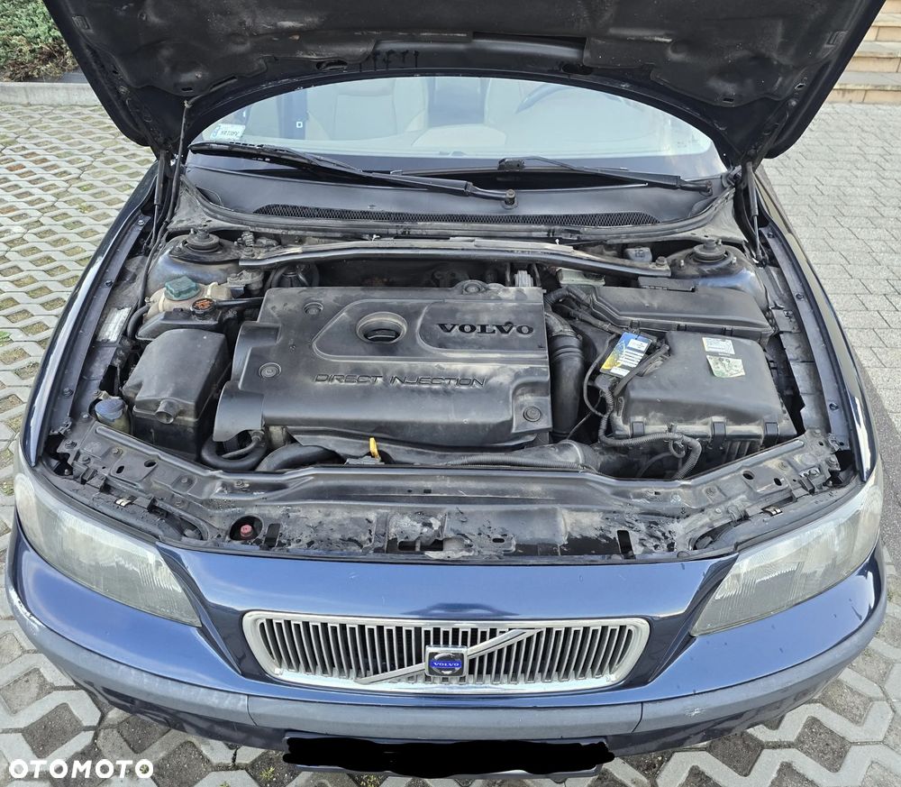 Volvo V70 2.5TDI - 12