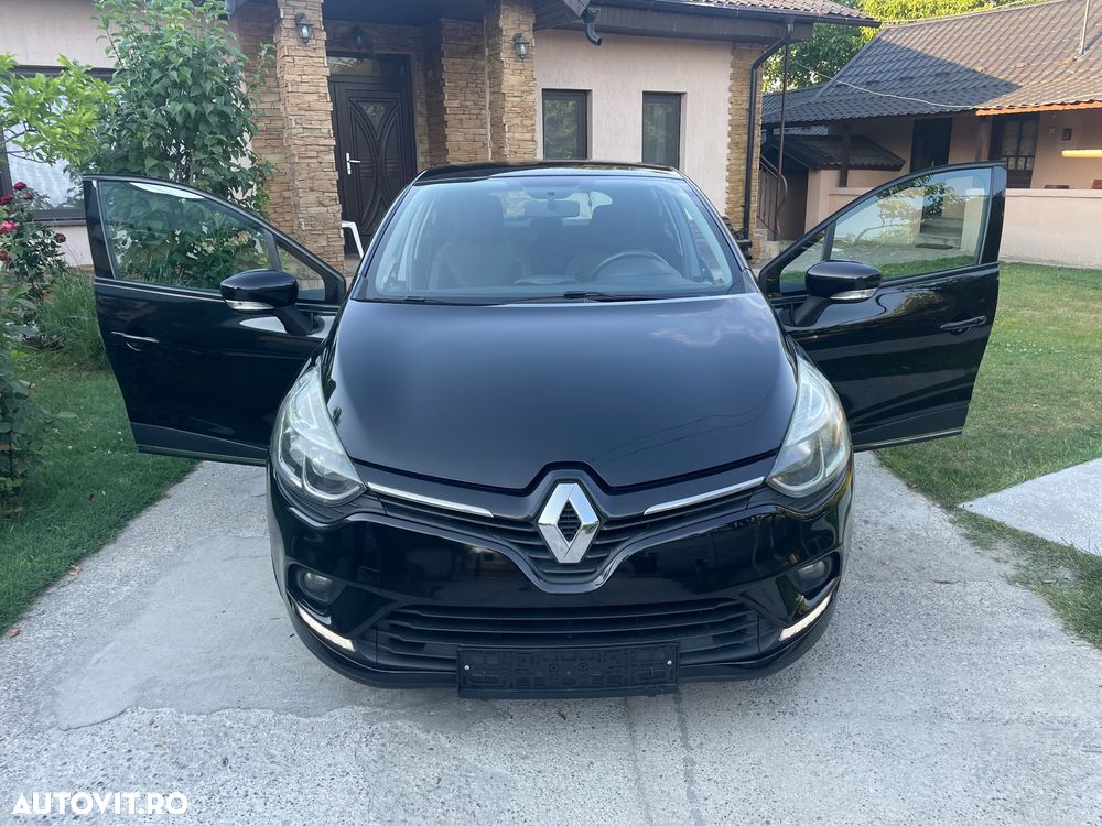 Renault Clio - 10