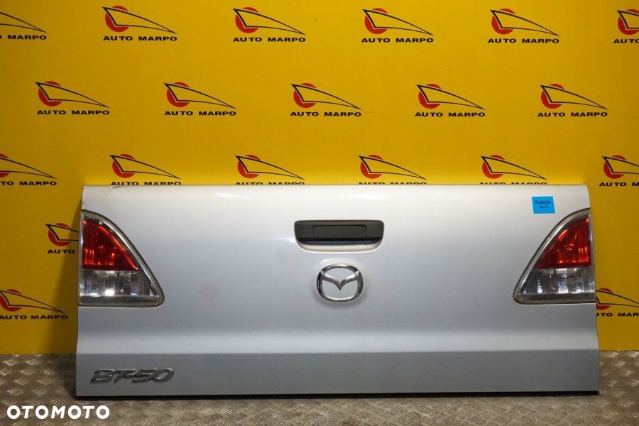 MAZDA BT50 BT-50 2016 2017 - Klapa Tylna Bagażnika Burta Tył Lampa USA - 2