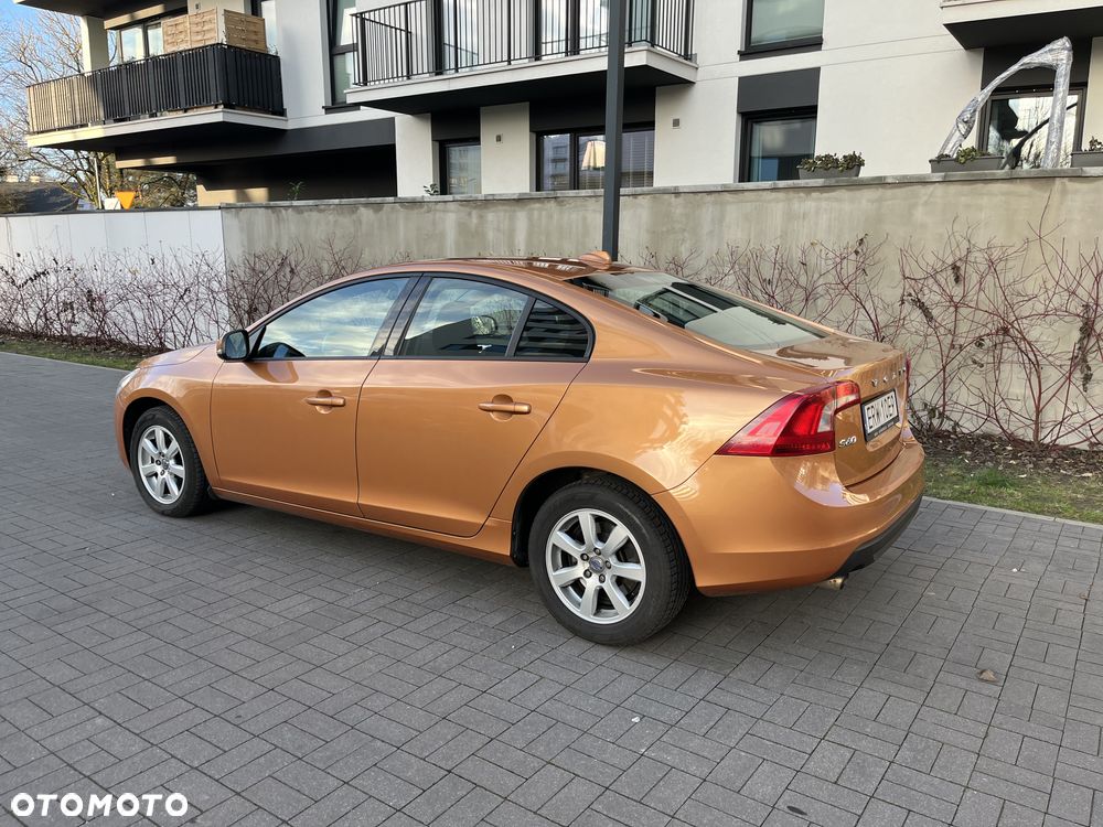 Volvo S60 - 9