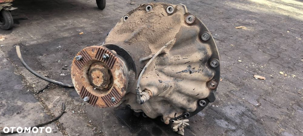 DYFERENCJAŁ TYŁ MERCDES-BENZ AXOR 2528L 43:10 - 4