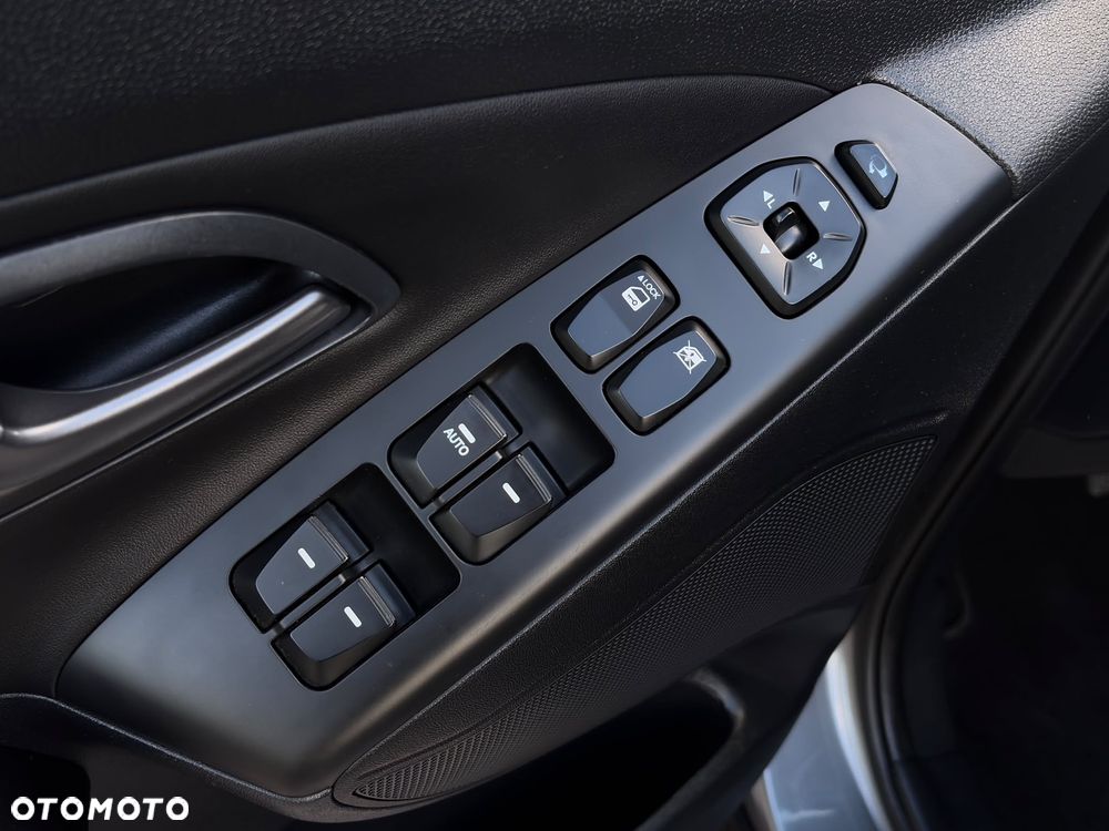 Hyundai ix35 1.6 GDI Comfort 2WD - 18
