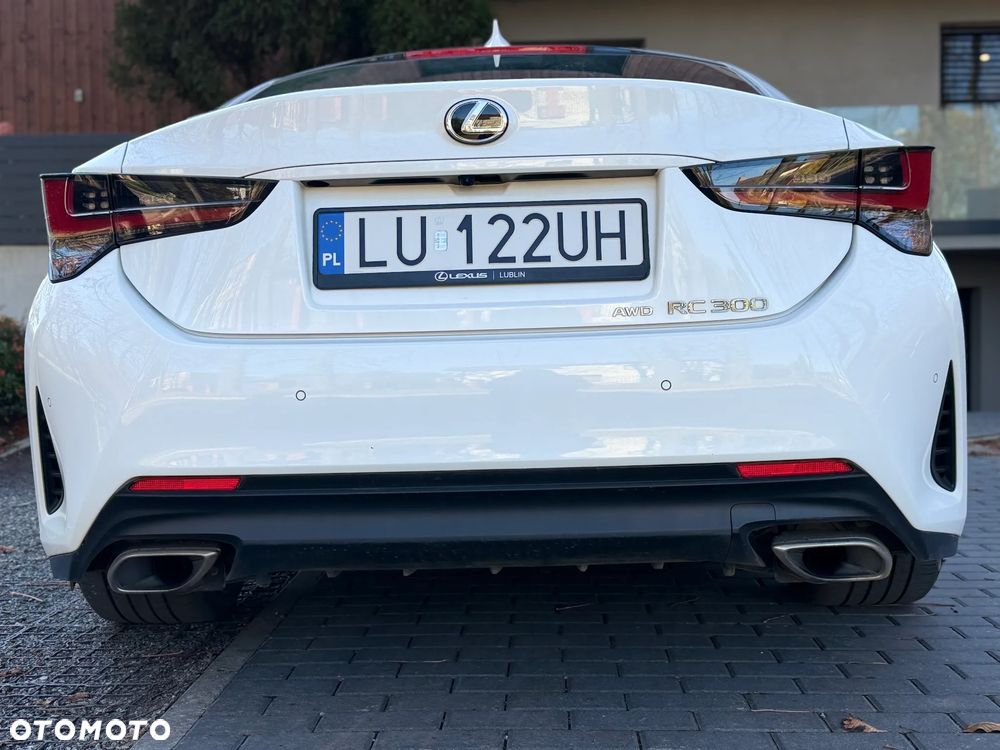 Lexus RC - 6
