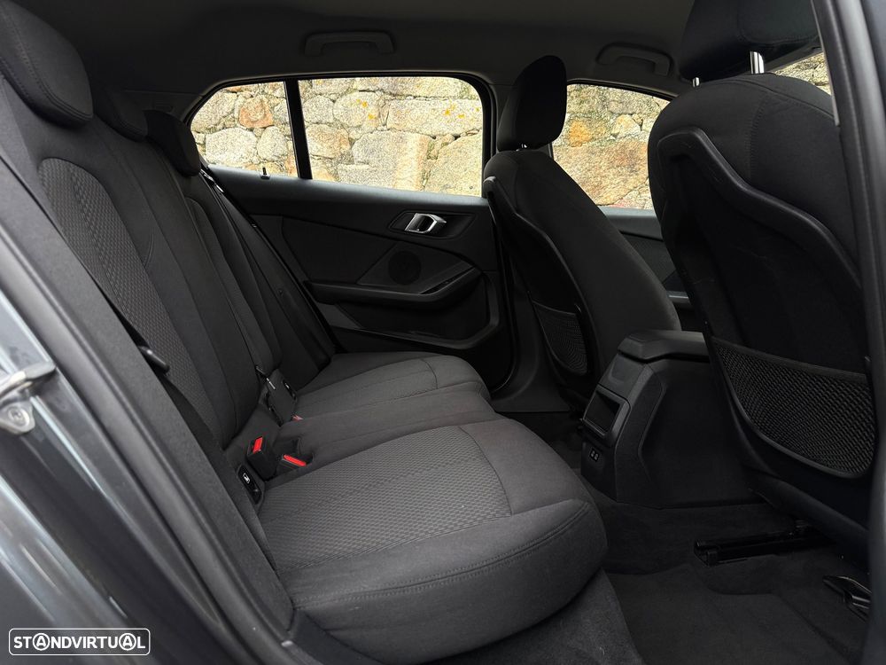 BMW 116 d Corporate Edition - 8