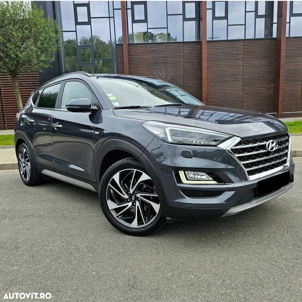 Hyundai Tucson - 1