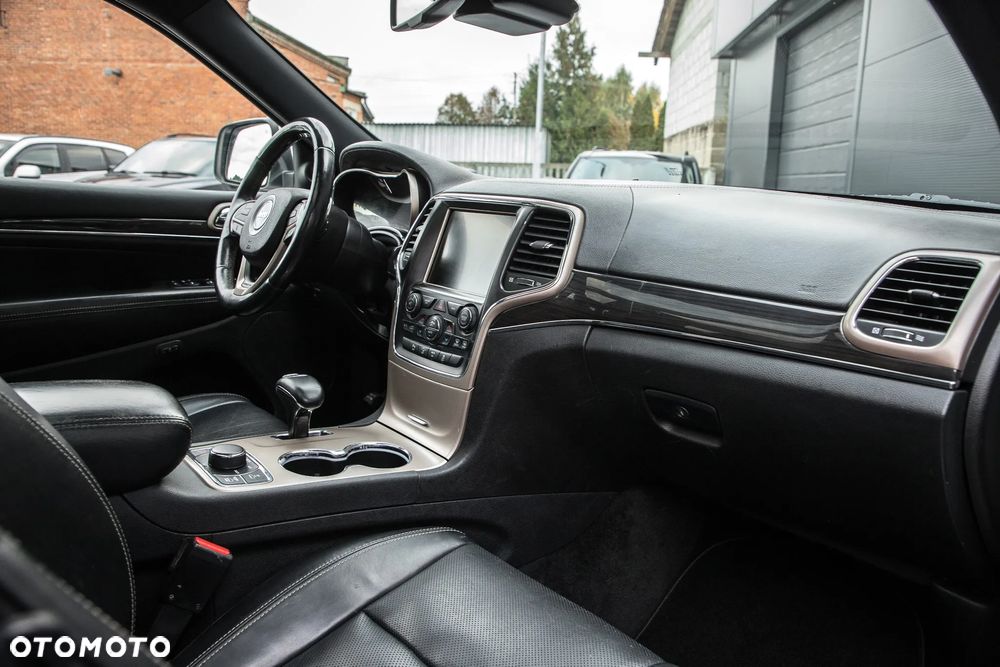 Jeep Grand Cherokee 3.0 CRD Overland - 33
