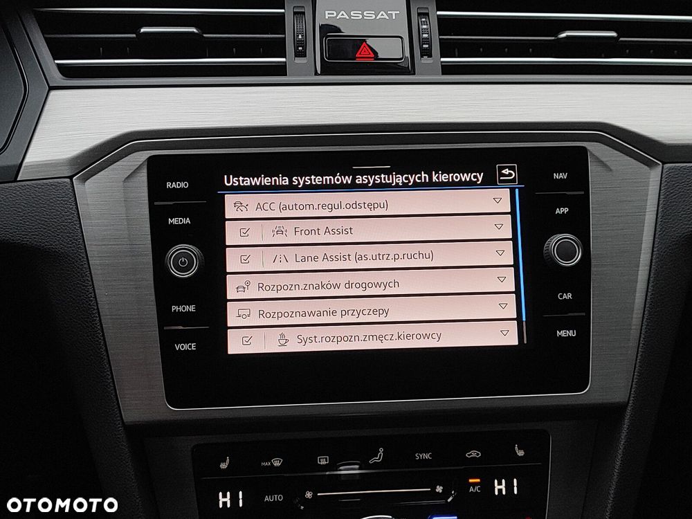 Volkswagen Passat Variant 2.0 TDI EVO Business DSG - 33