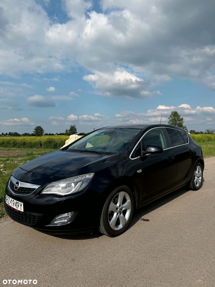 Opel Astra 1.4 T Sport - 1