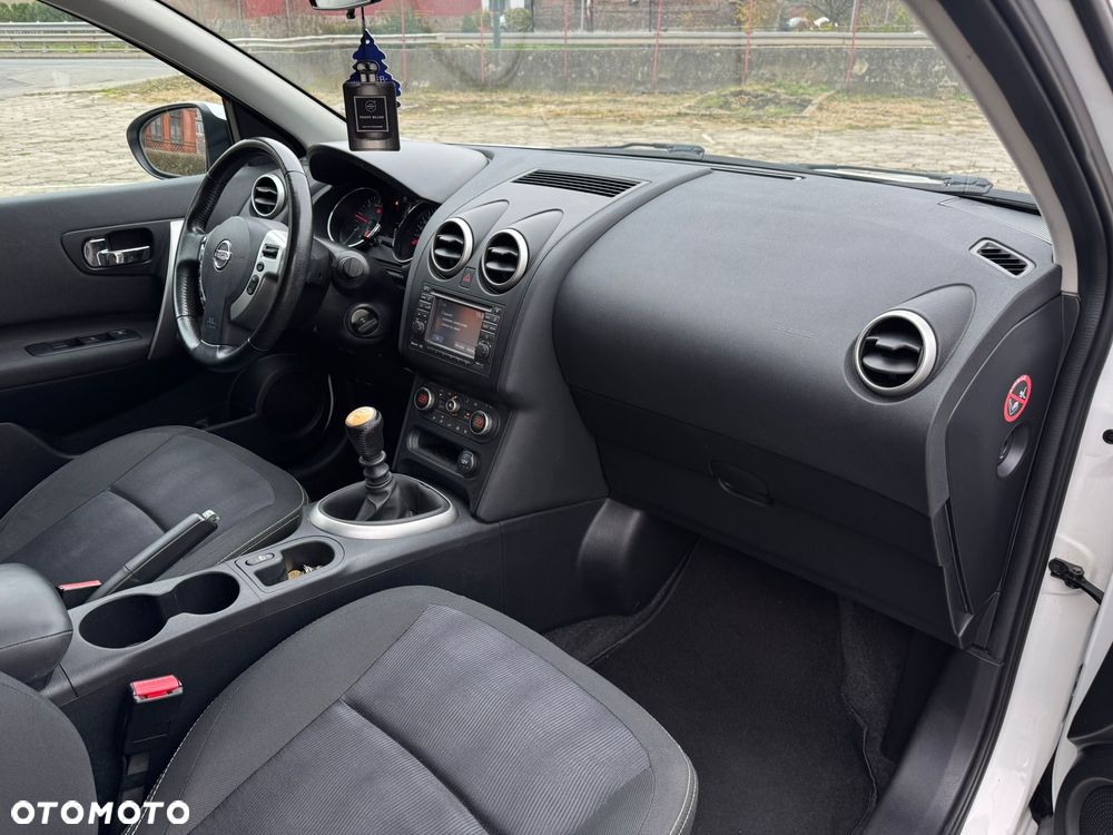 Nissan Qashqai 1.6 dCi Tekna - 6