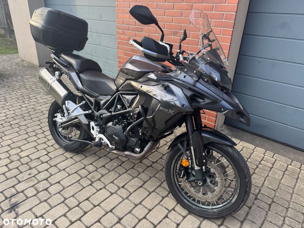 Benelli TRK 502X - 10