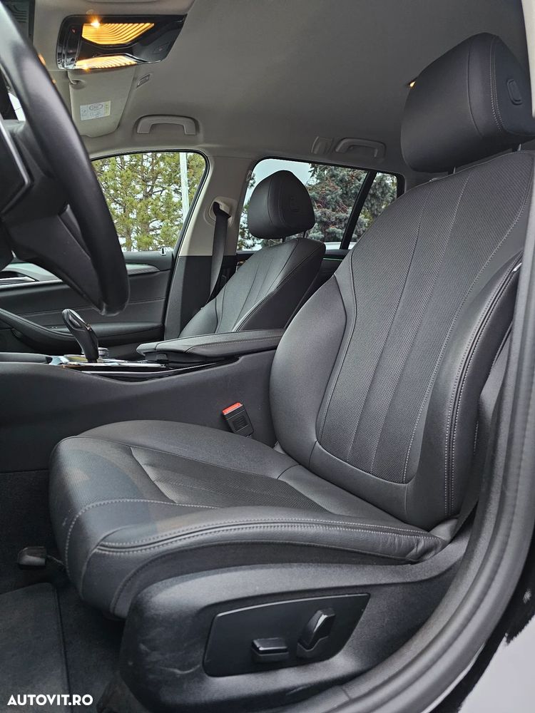 BMW Seria 5 520d AT MHEV - 11