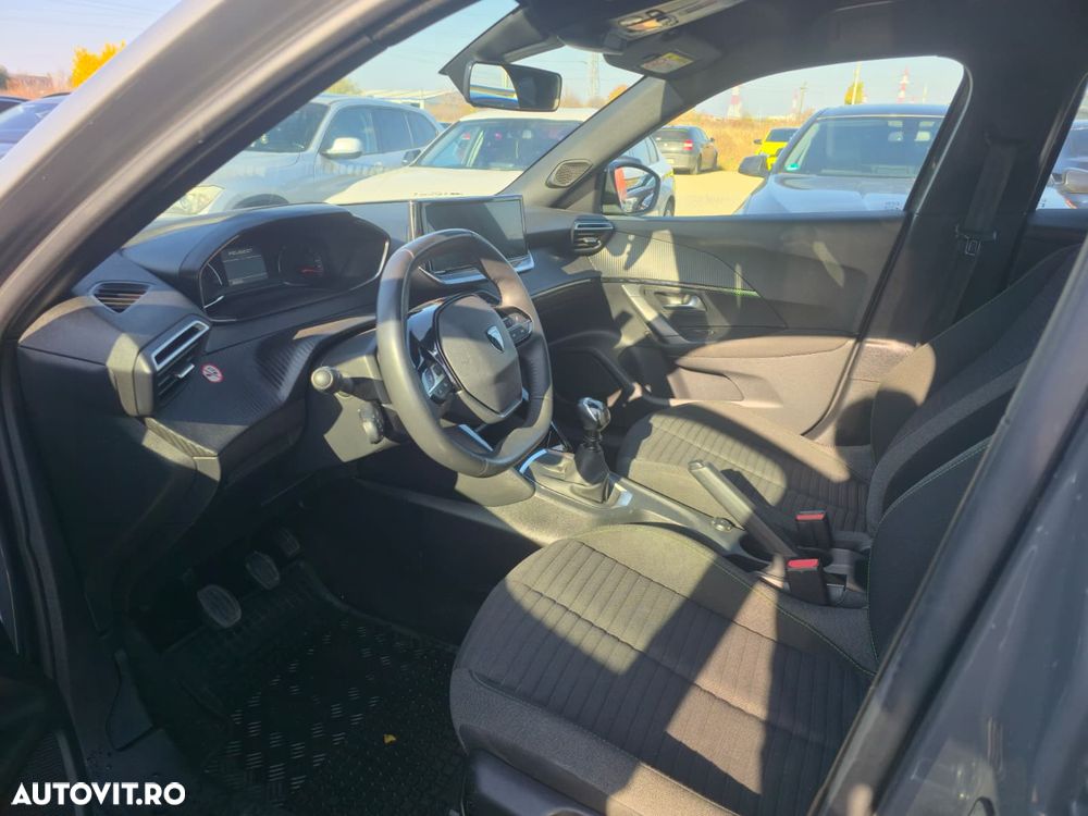Peugeot 2008 1.2L PureTech 100 S&S BVM6 Allure - 4