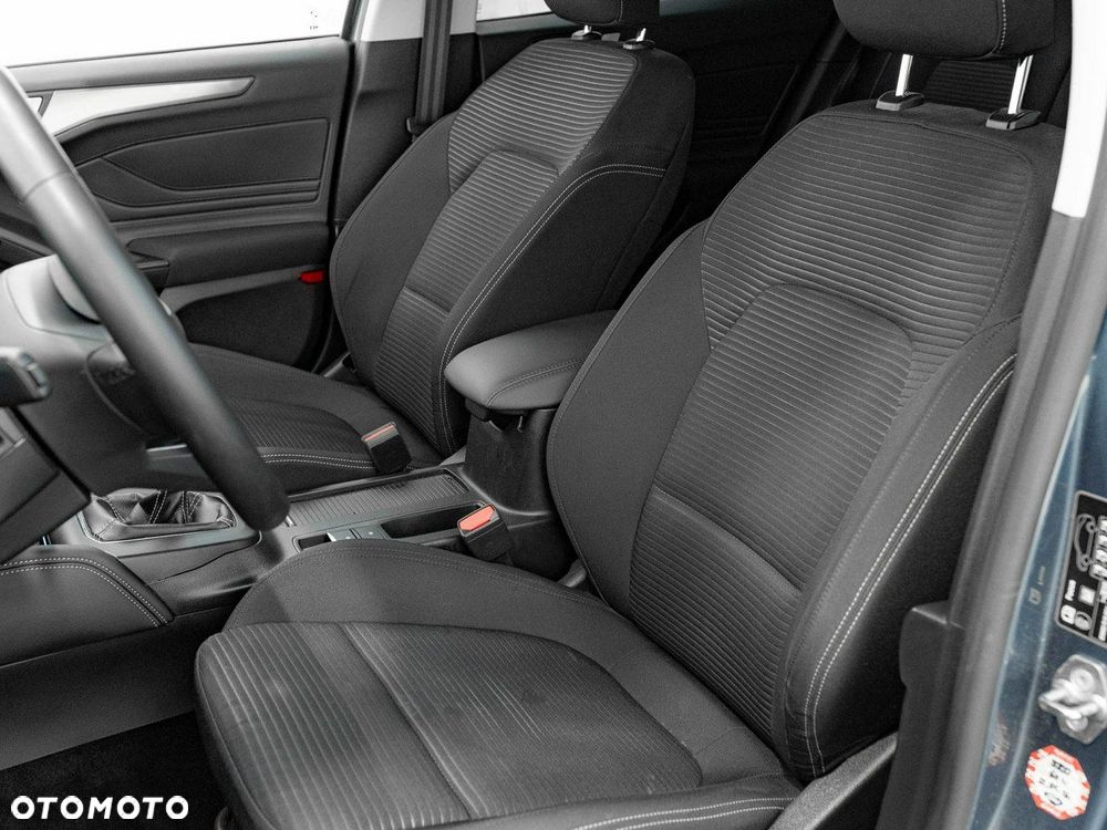 Ford Focus 1.0 EcoBoost Titanium X - 15