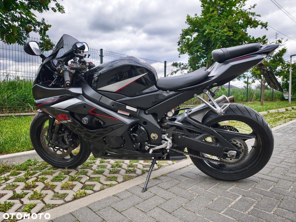 Suzuki GSX-R - 8
