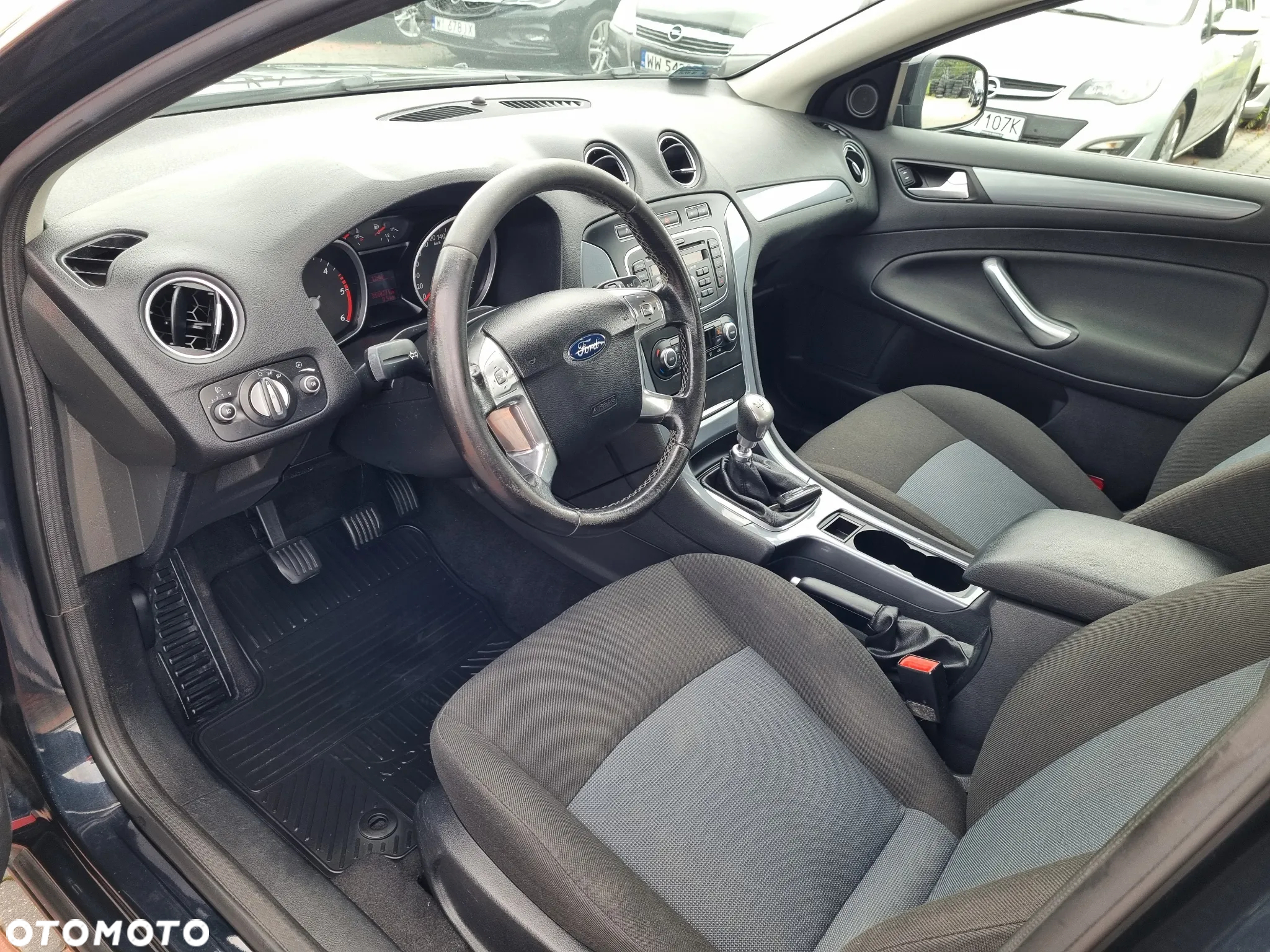 Ford Mondeo 1.6 TDCi Gold X Plus - 10