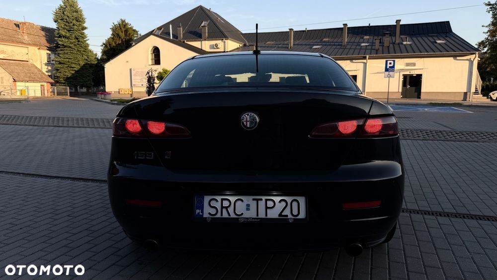 Alfa Romeo 159 2.4JTDM ti - 12