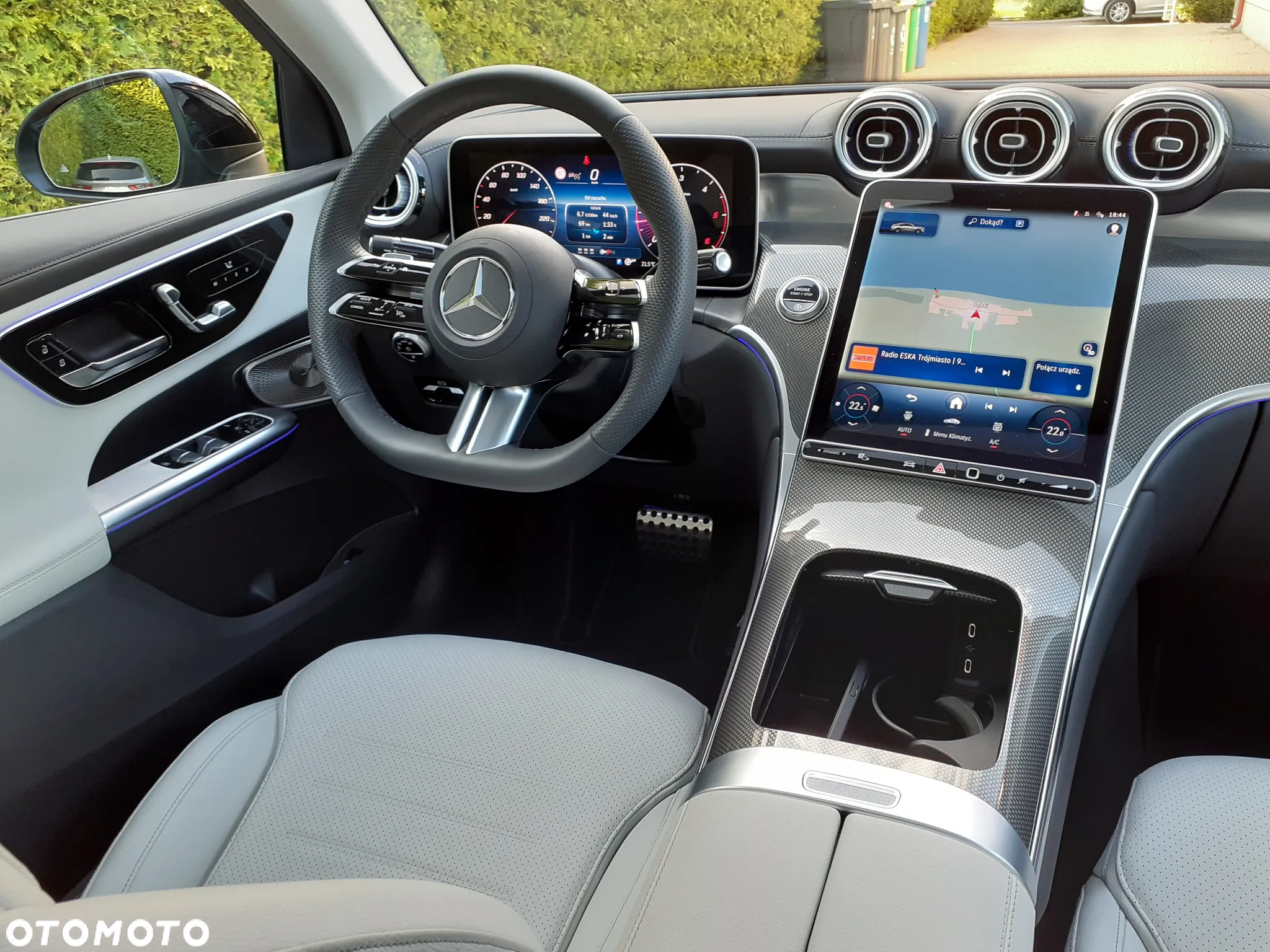 Mercedes-Benz GLC - 26