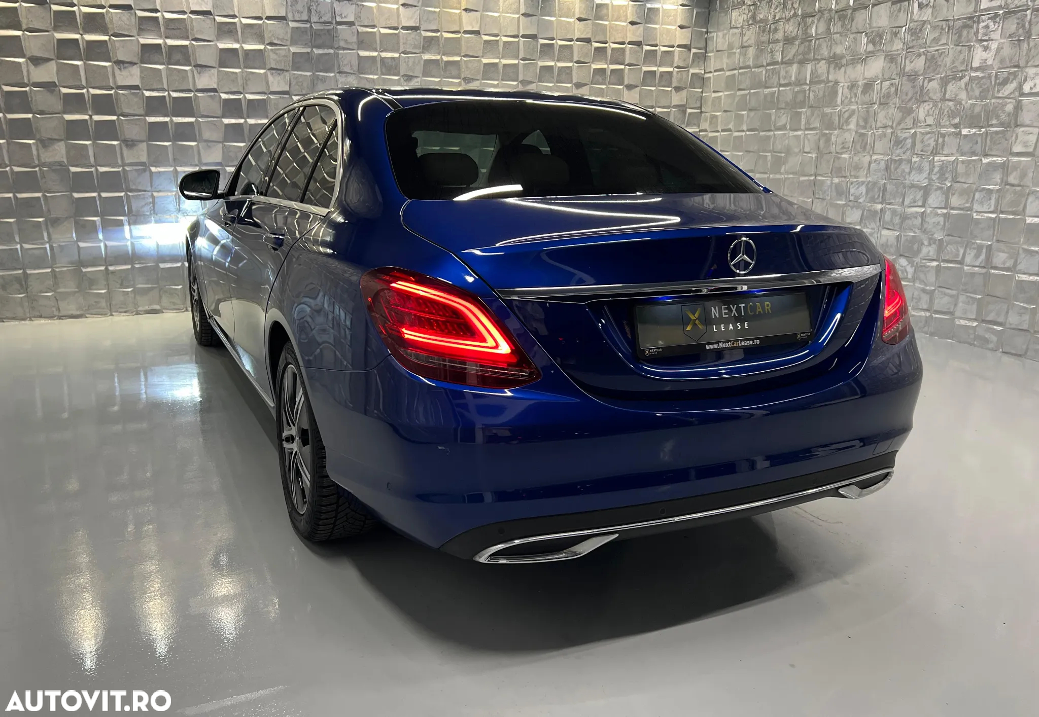 Mercedes-Benz C - 6