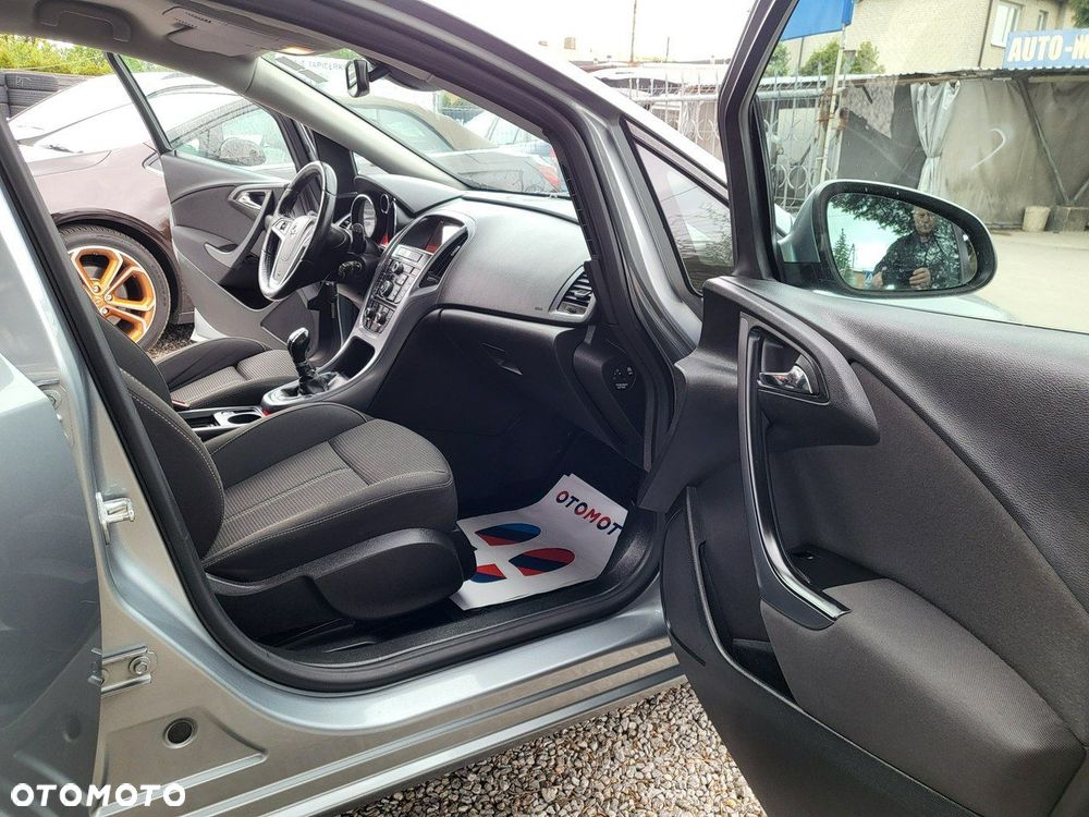 Opel Astra - 18