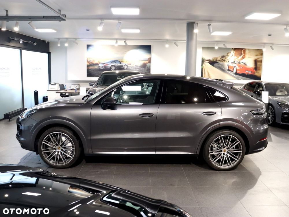 Porsche Cayenne Standard - 35