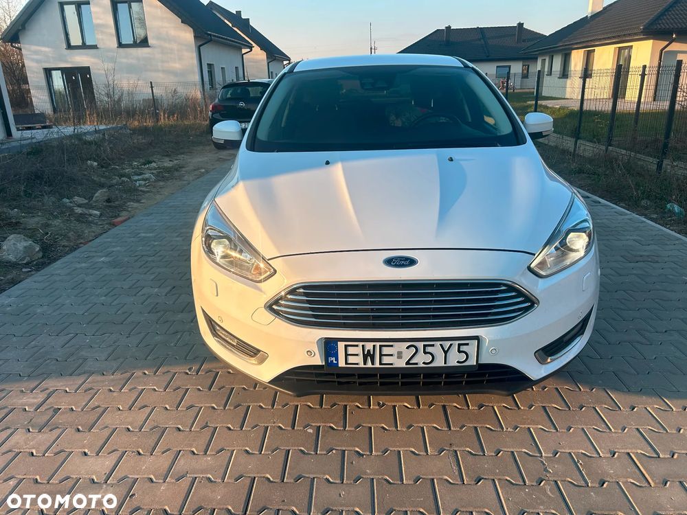 Ford Focus 1.5 TDCi DPF Start-Stopp-System Titanium - 6