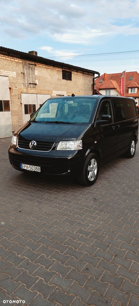 Volkswagen Multivan - 5