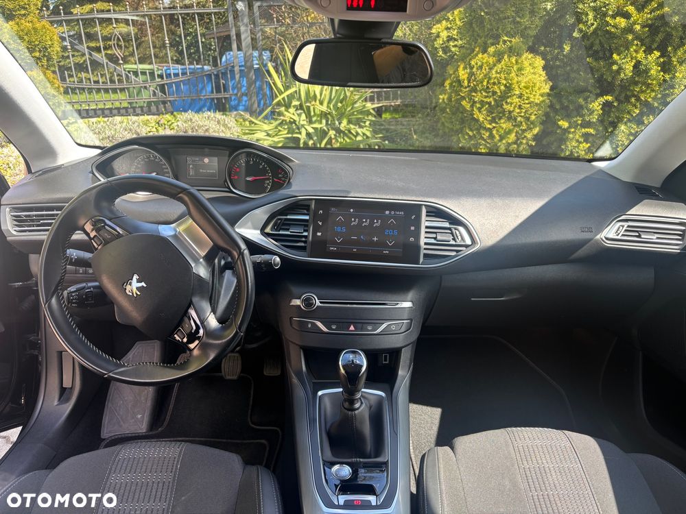 Peugeot 308 1.5 BlueHDi Allure Pack S&S - 12