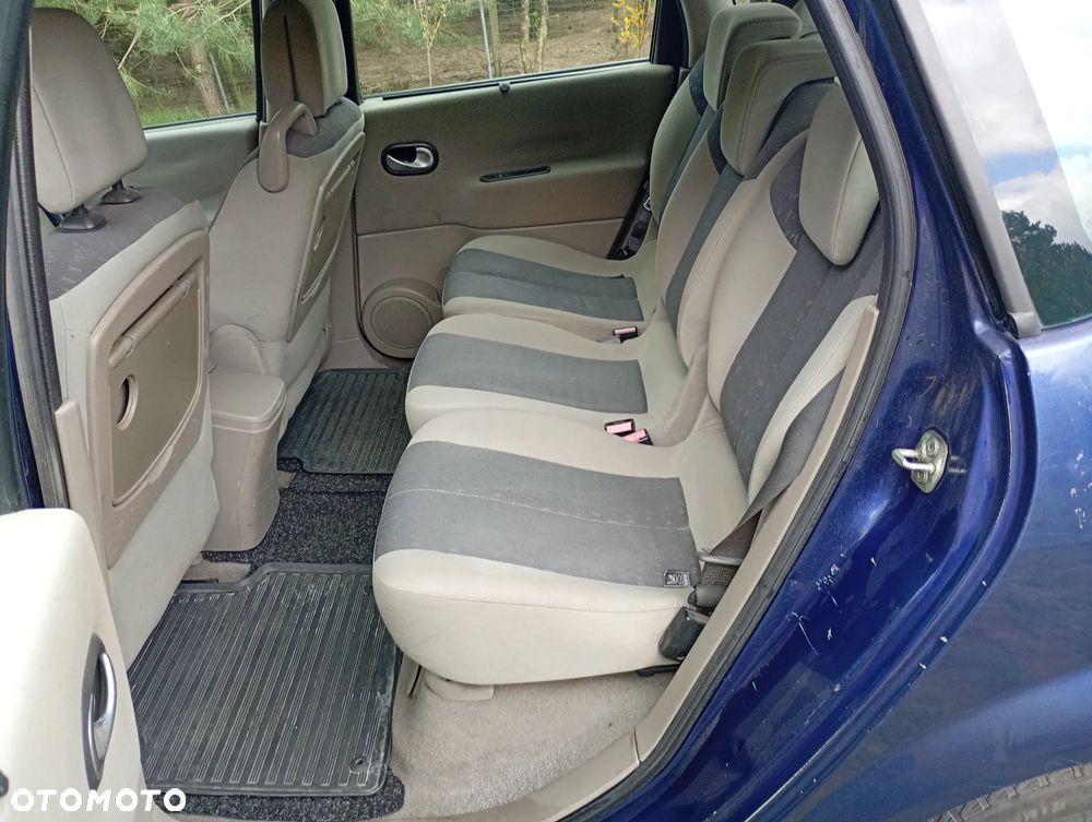 Renault Scenic 1.6 16V Authentique - 4