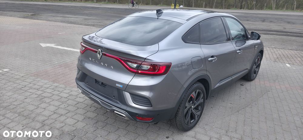 Renault Arkana E-TECH 145 R.S.LINE - 26