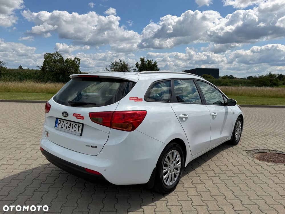 Kia Ceed 1.6 CRDi M - 3