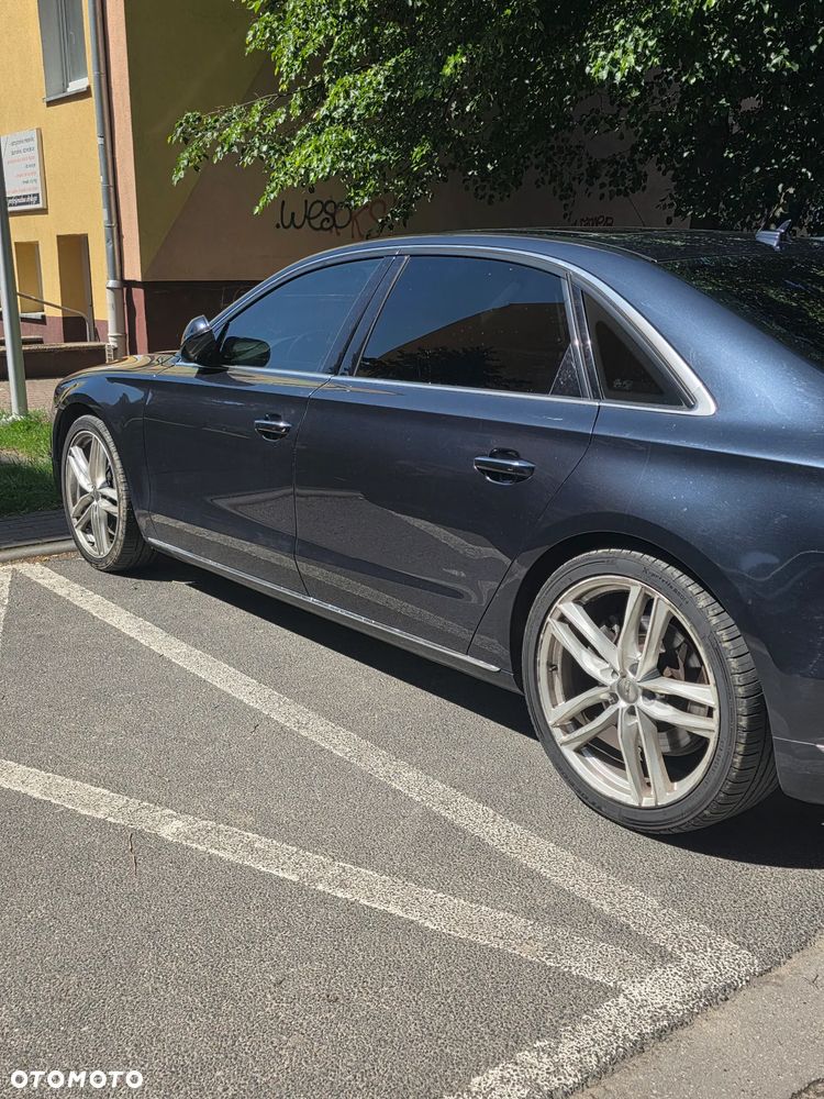 Audi A8 4.0 TFSI L Quattro - 7
