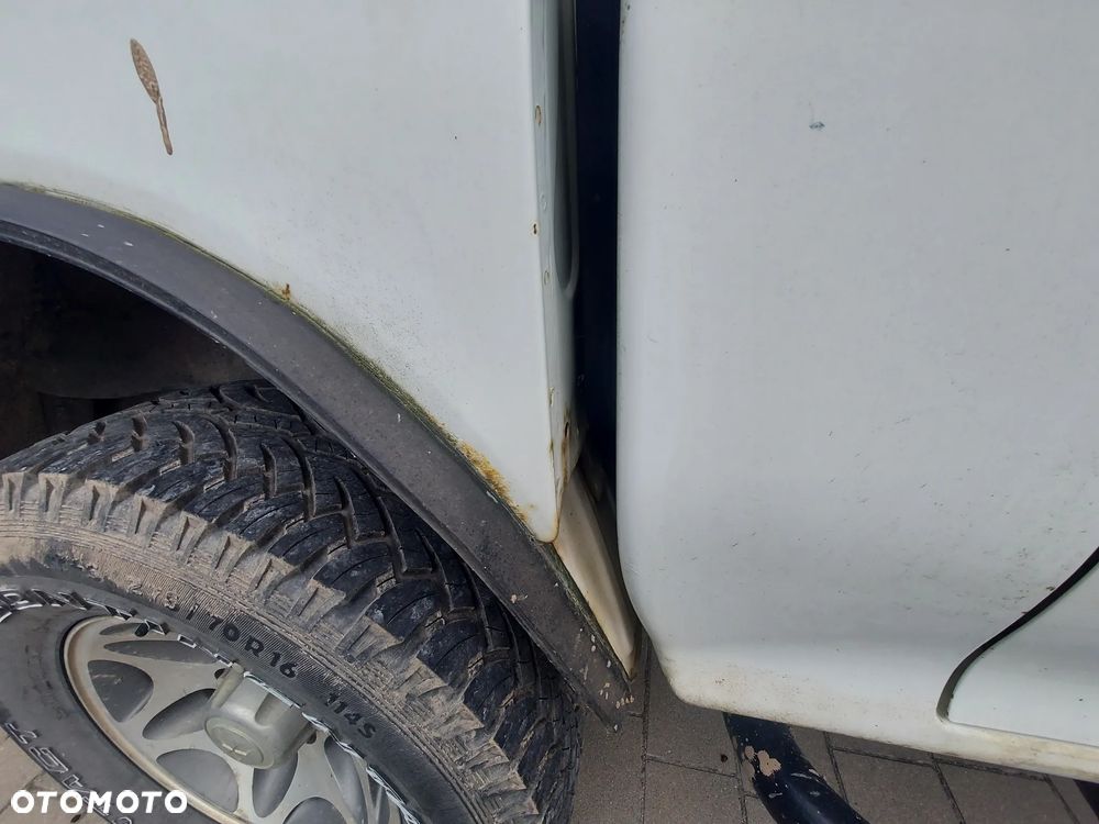 Mitsubishi L200 2.5 TD Intense - 8