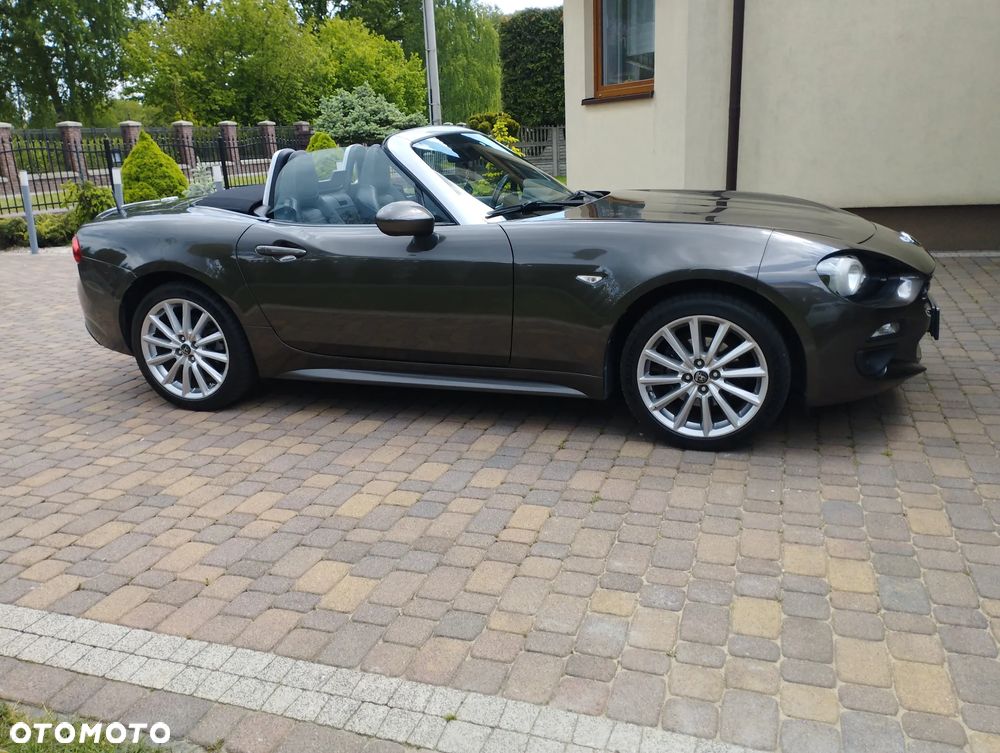 Fiat 124 Spider 1.4 MultiAir Turbo - 11
