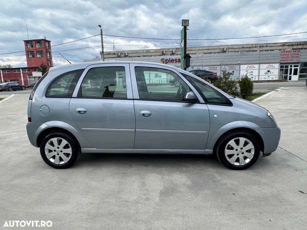 Opel Meriva 1.6i Essentia Easytronic - 5