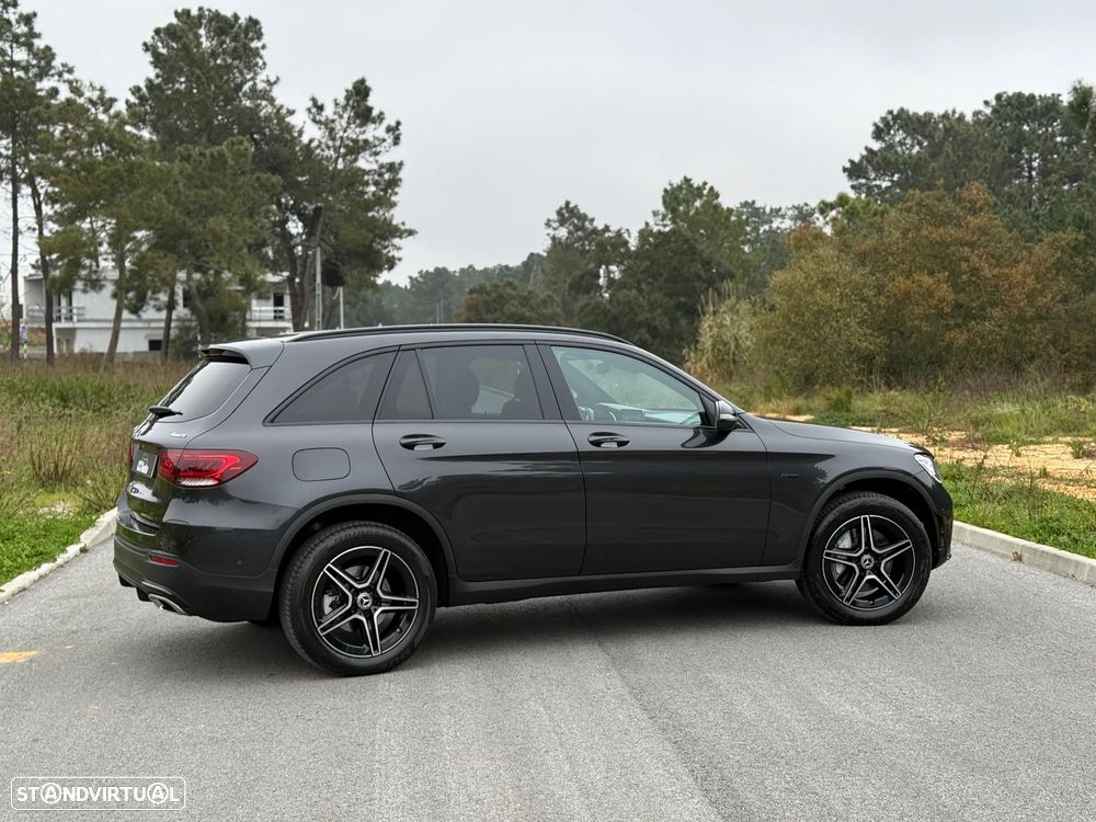 Mercedes-Benz GLC 300 de 4Matic 9G-TRONIC AMG Line - 7