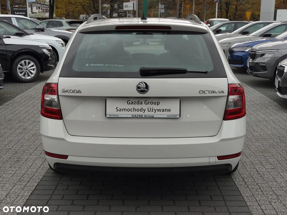 Skoda Octavia 2.0 TDI SCR Ambition - 6