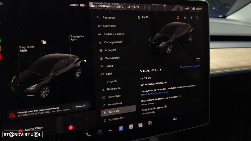 Tesla Model Y RWD - 36