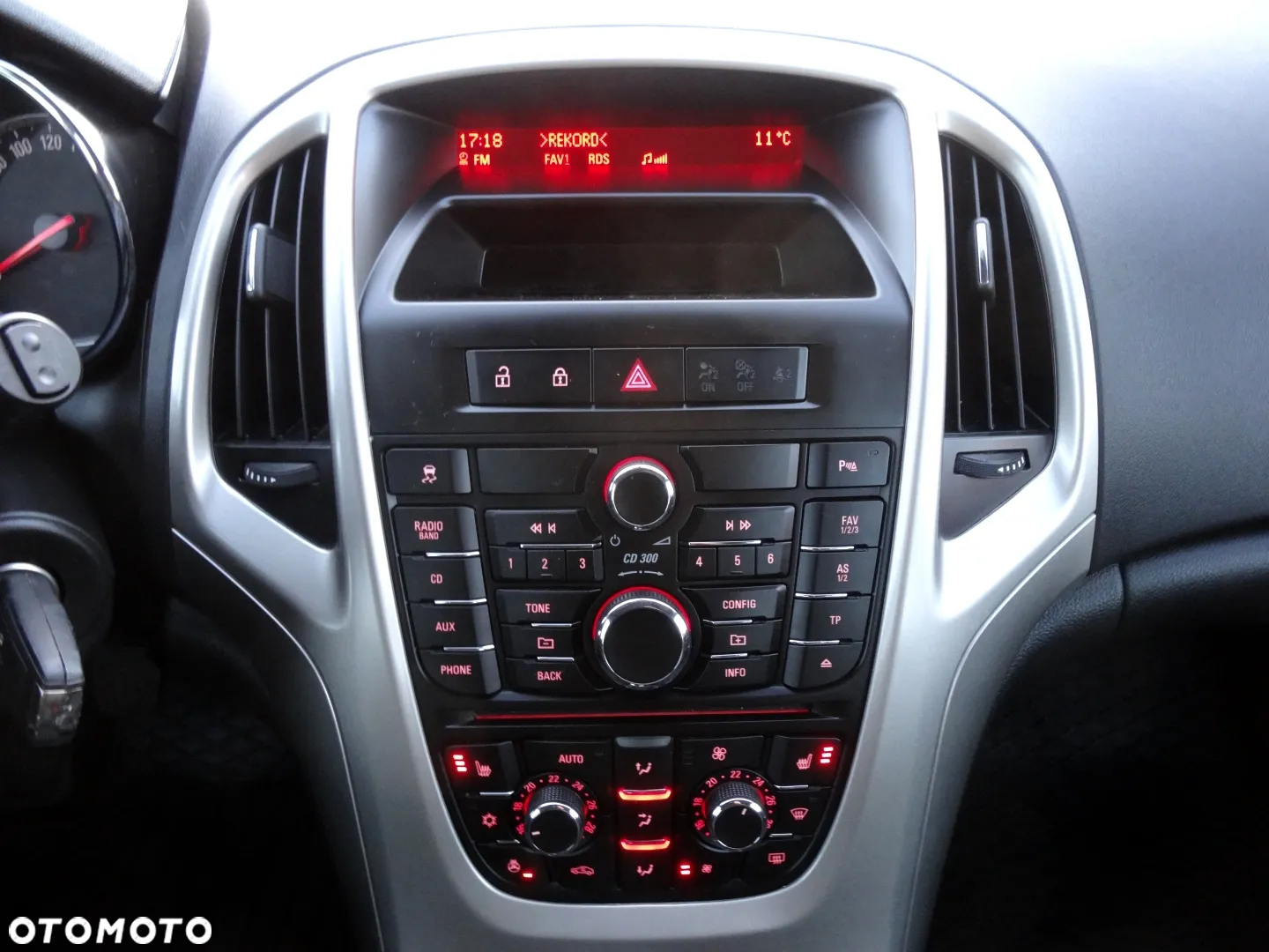 Opel Astra 1.4 Active - 26
